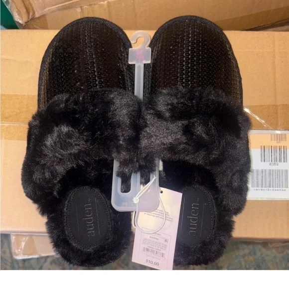 NWT Auden Black Sequin Faux Fur Slippers, Size 7/8 - Picture 2 of 3